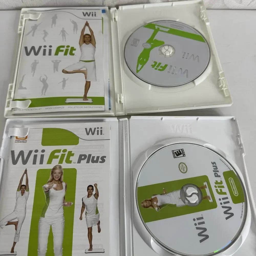 Wii Fit &‎ Wii Fit Plus (Nintendo Wii, 2009) Complete W/ Manual - Fitness Game